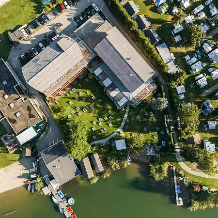 Seerose 4* Bodensdorf